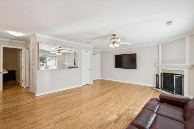 7951 Cricket Court Unit 403, North Charleston, SC 29418