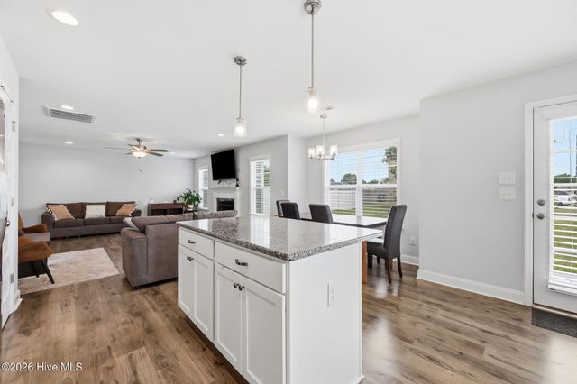 300 Sequoia Drive, Greenville, NC 27858