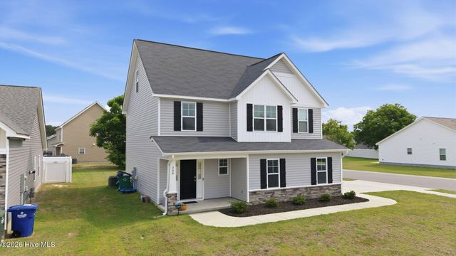 300 Sequoia Drive, Greenville, NC 27858
