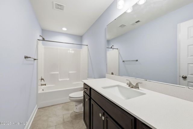 300 Sequoia Drive, Greenville, NC 27858