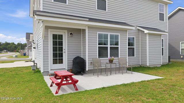 300 Sequoia Drive, Greenville, NC 27858