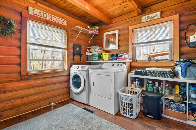 366 Tom Meadows Rd, Strunk, KY 42649