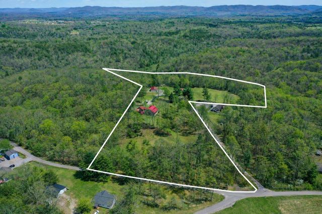 366 Tom Meadows Rd, Strunk, KY 42649