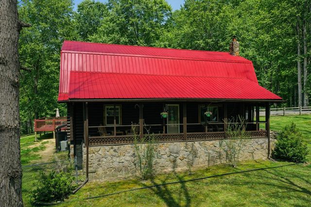 366 Tom Meadows Rd, Strunk, KY 42649
