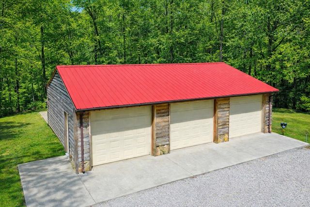 366 Tom Meadows Rd, Strunk, KY 42649