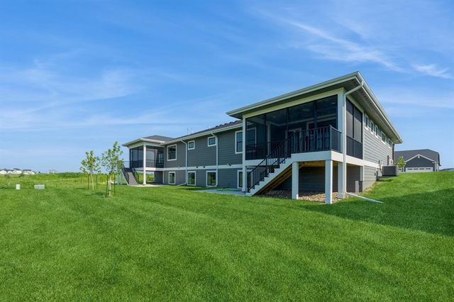 152 NW Sunrise Drive, Waukee, IA 50263