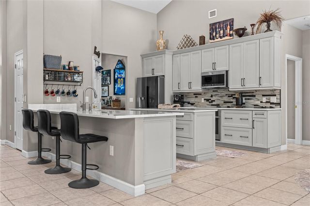 5039 GREENBRIAR TRAIL, Mount Dora, FL 32757