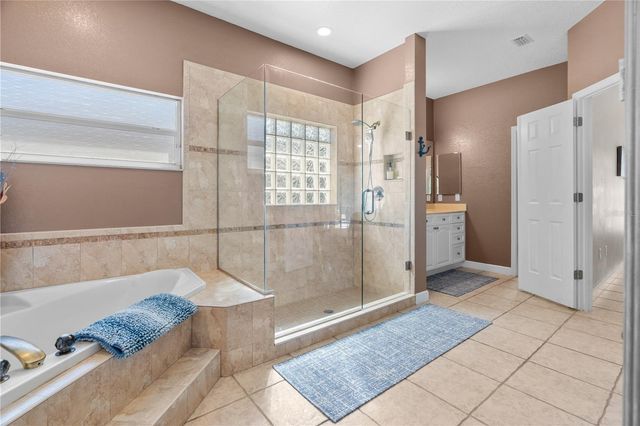 5039 GREENBRIAR TRAIL, Mount Dora, FL 32757