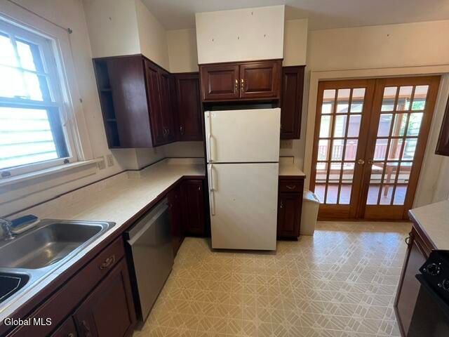 21 Hawthorne Avenue, Albany, NY 12203