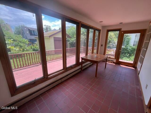 21 Hawthorne Avenue, Albany, NY 12203