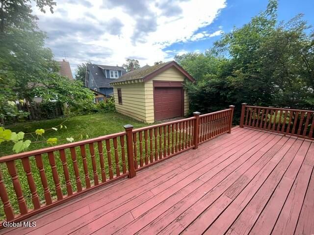 21 Hawthorne Avenue, Albany, NY 12203