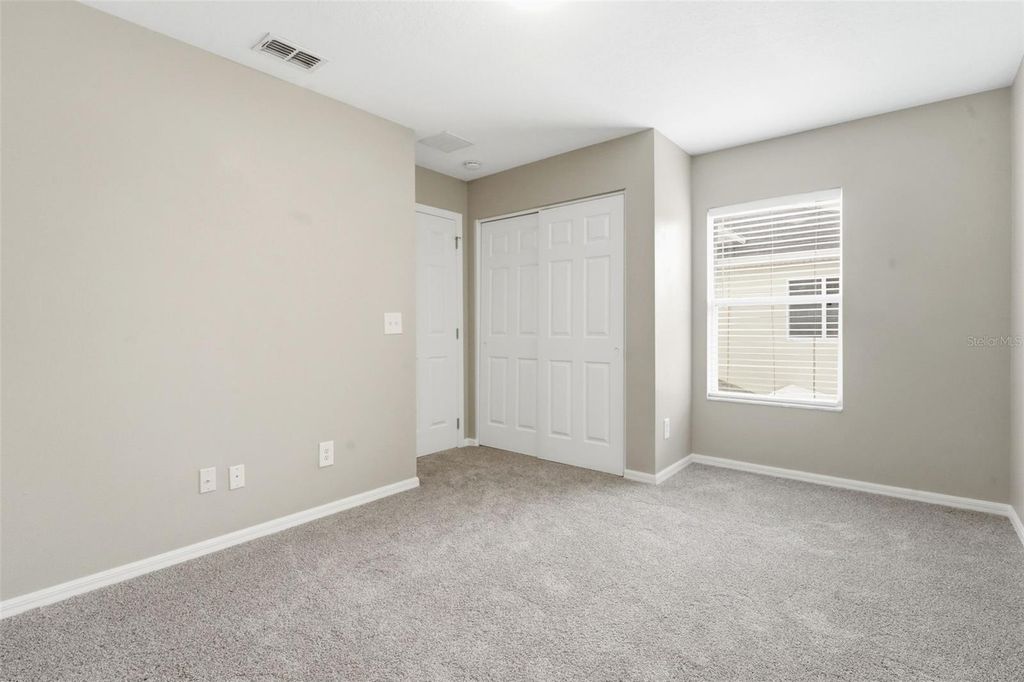 Image 21 of property listing at 13020 AUBURN COVE LANE, Orlando, FL 32828