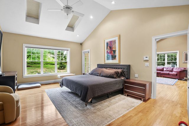 3 Walden Way 3, Milford, MA 01757