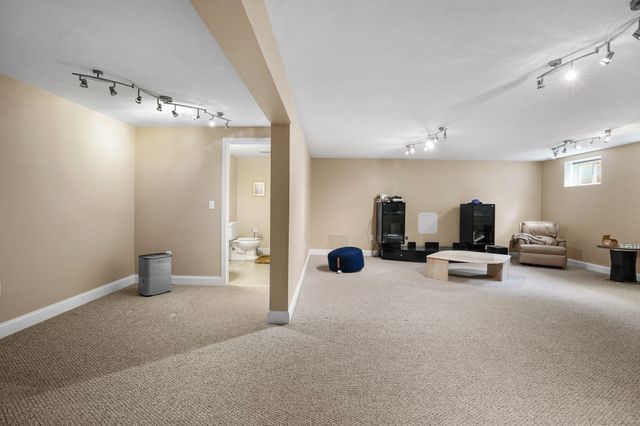 3 Walden Way 3, Milford, MA 01757