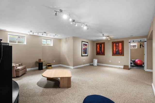 3 Walden Way 3, Milford, MA 01757