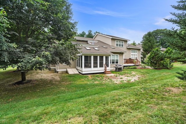 3 Walden Way 3, Milford, MA 01757