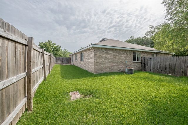 2418 Brittain Court, College Station, TX 77845