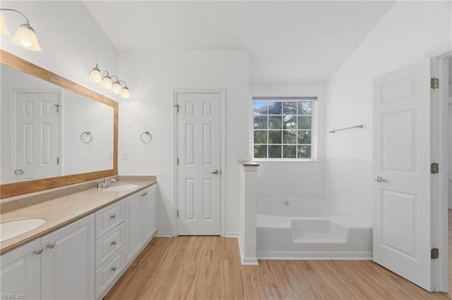 1290 Lake DR, Newport News, VA 23602