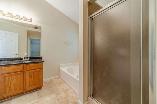 934 Dominion Walk Drive, Snellville, GA 30078