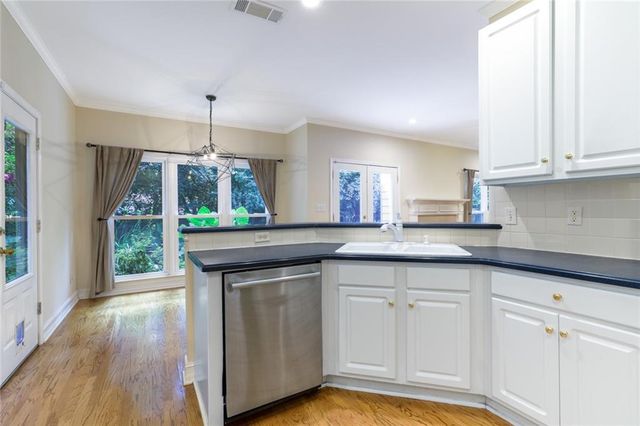 1167 Druid Walk, Decatur, GA 30033