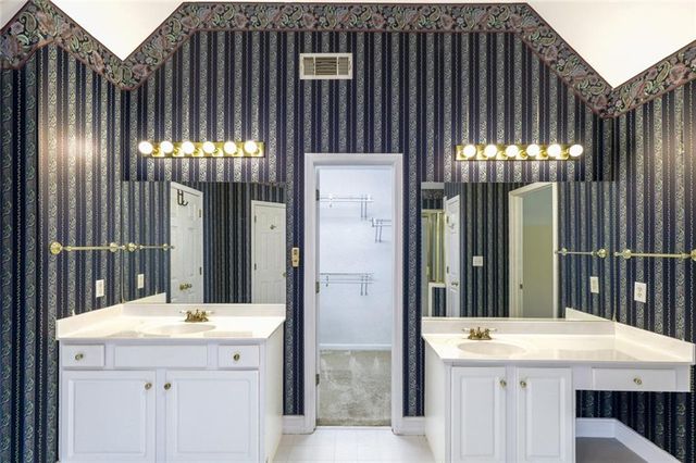 1167 Druid Walk, Decatur, GA 30033