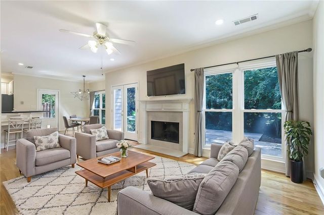1167 Druid Walk, Decatur, GA 30033