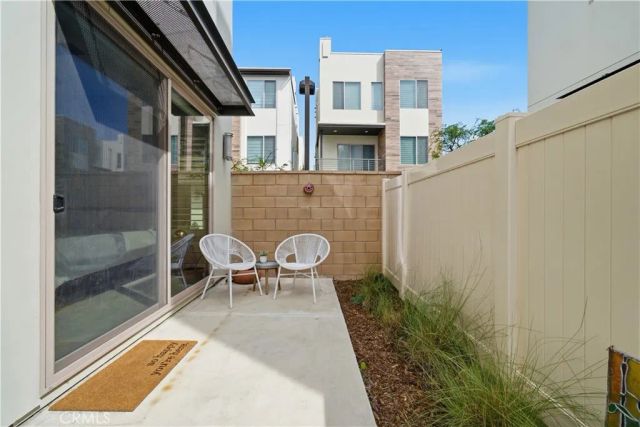 67 Ebb Tide, Newport Beach, CA 92663