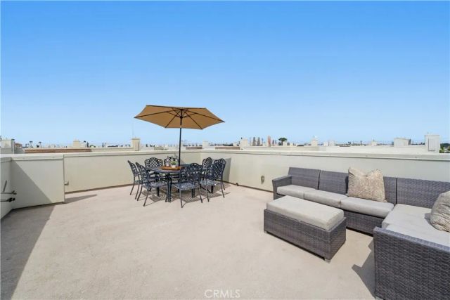 67 Ebb Tide, Newport Beach, CA 92663