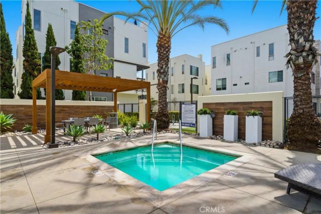 67 Ebb Tide, Newport Beach, CA 92663