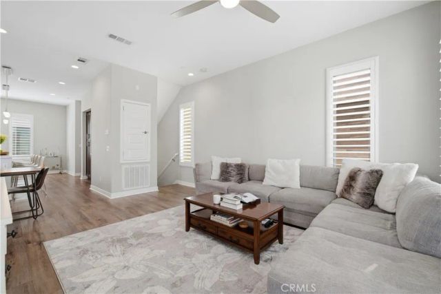 67 Ebb Tide, Newport Beach, CA 92663