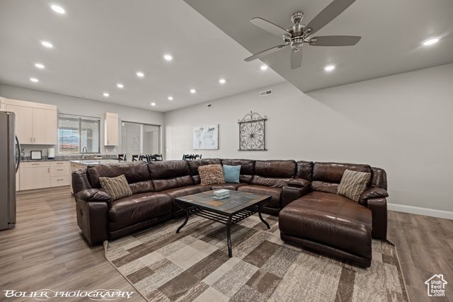 728 W SIR MONTE DR, St. George, UT 84770