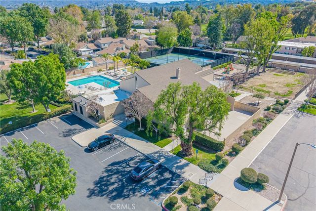 24525 Trevino U6, Valencia, CA 91355