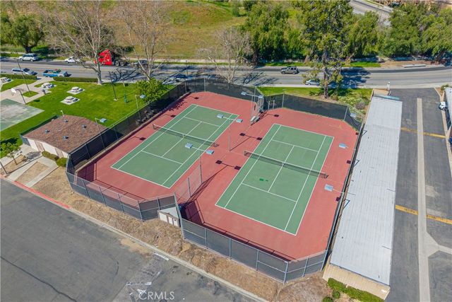 24525 Trevino U6, Valencia, CA 91355