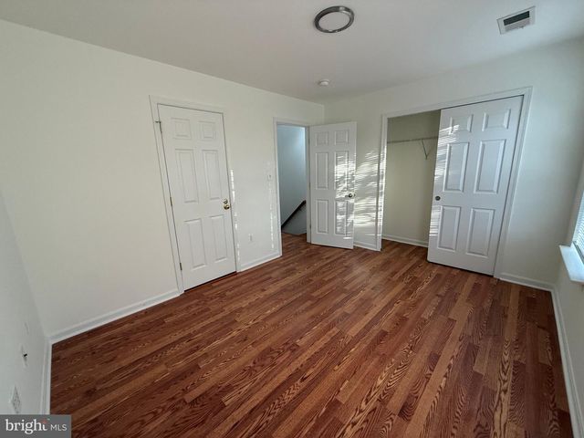 2427 DEW MEADOW CT, Herndon, VA 20171