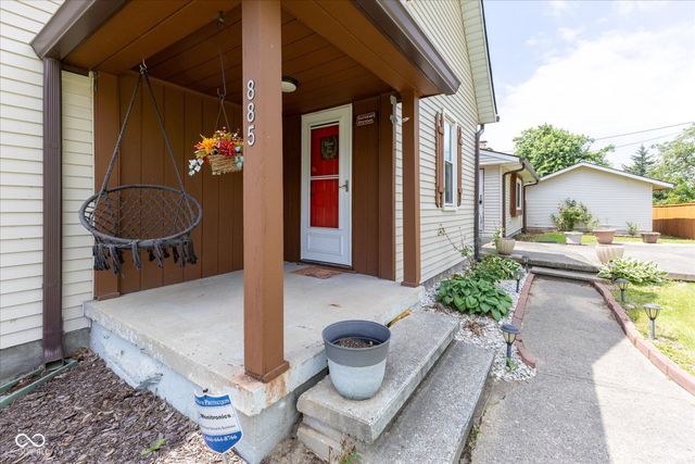 885 S 11th Street, Noblesville, IN 46060