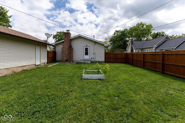 885 S 11th Street, Noblesville, IN 46060