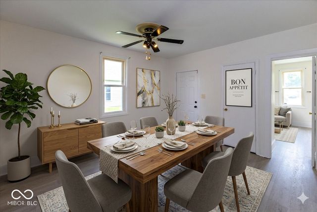 885 S 11th Street, Noblesville, IN 46060