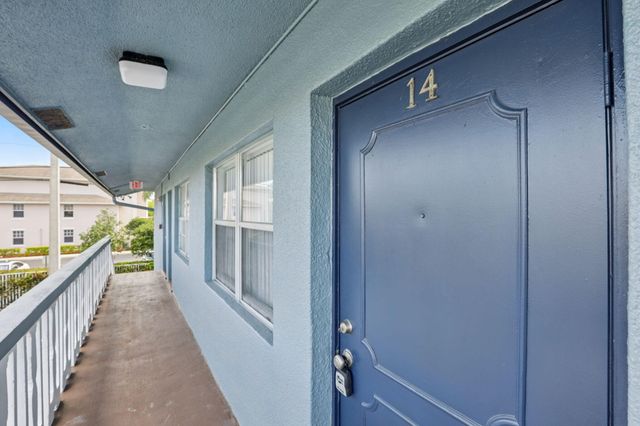 210 NE 38th, Oakland Park, FL 33334