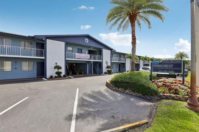 210 NE 38th, Oakland Park, FL 33334