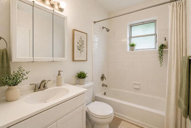 210 NE 38th, Oakland Park, FL 33334