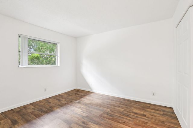 210 NE 38th, Oakland Park, FL 33334