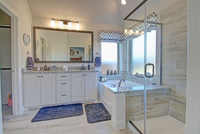 1916 Nightfall Drive, Alvarado, TX 76009