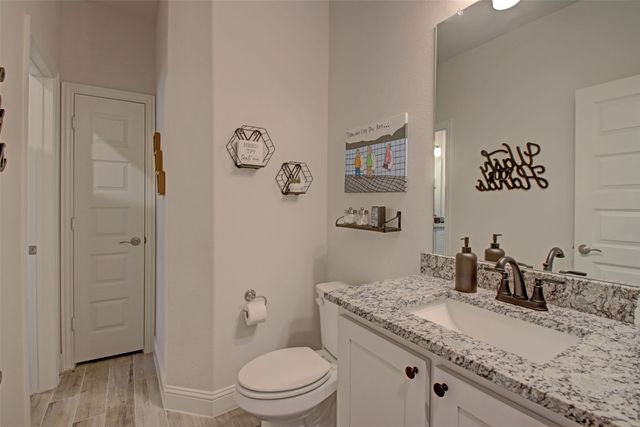 1916 Nightfall Drive, Alvarado, TX 76009