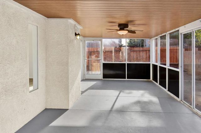 1716 Boysenberry Way, Palmdale, CA 93550