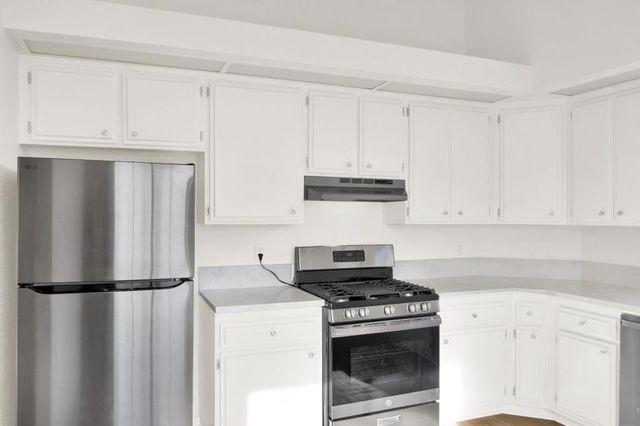 1716 Boysenberry Way, Palmdale, CA 93550