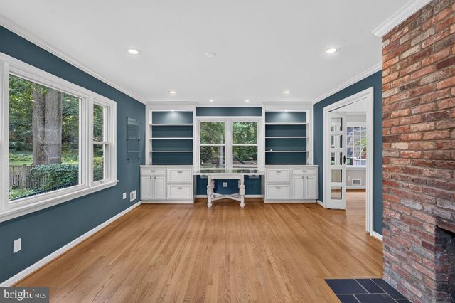 6443 WALTERS WOODS DR, Falls Church, VA 22044
