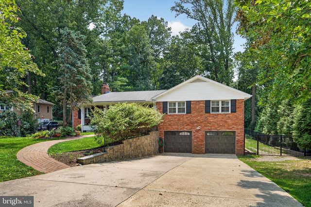 6443 WALTERS WOODS DR, Falls Church, VA 22044