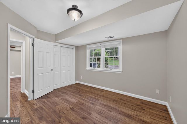 6443 WALTERS WOODS DR, Falls Church, VA 22044