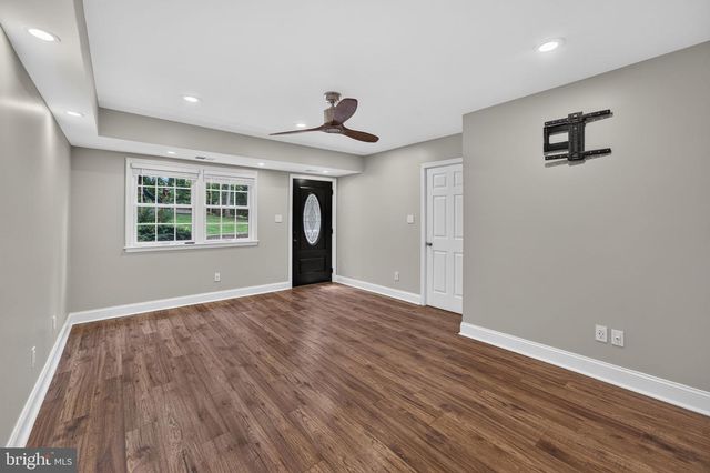 6443 WALTERS WOODS DR, Falls Church, VA 22044