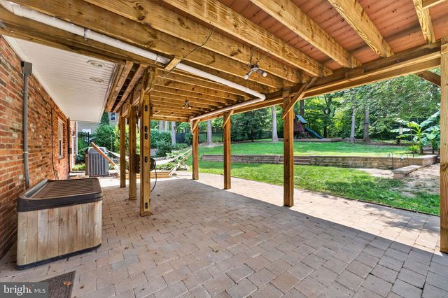 6443 WALTERS WOODS DR, Falls Church, VA 22044